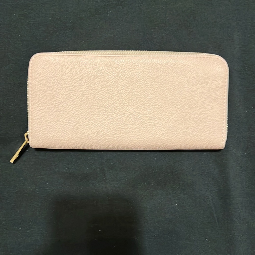 Pink Wallet - Picture 2 of 4